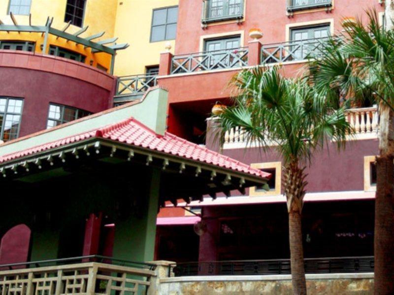 Hotel Valencia Riverwalk
